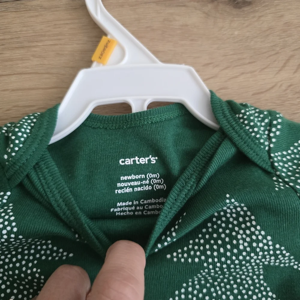 Nwt Baby Carter's 2 Pack Christmas Long Sleeve Bodysuit Set, Boys or girls